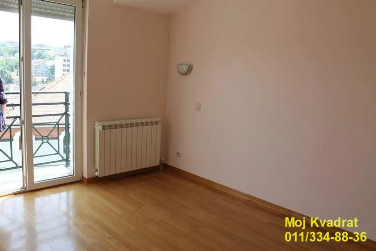 Izdavanje, kuća, 215m², Savski Venac, Beograd