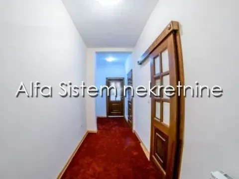 Rent, apartment, 250m², Savski Venac, Beograd - image 9