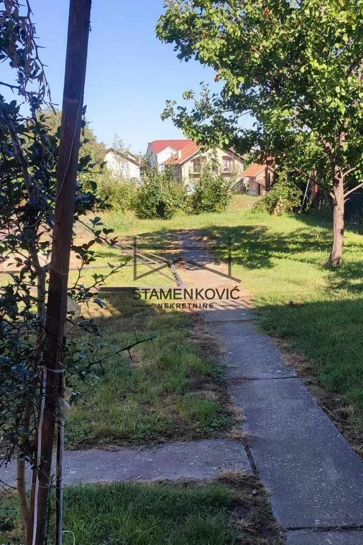 Prodaja, kuća, 330m², Veternik, Novi Sad Sve Podlokacije