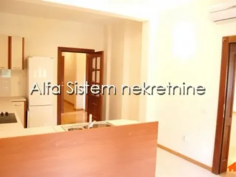 Rent, apartment, 250m², Savski Venac, Beograd - image 16