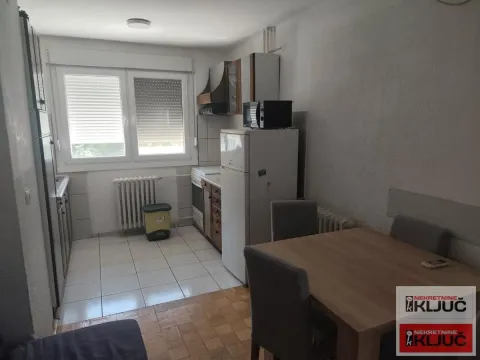 Prodaja, dvosoban stan, 63m², Bulevar Oslobodjenja, Novi Sad Sve Podlokacije - image 2