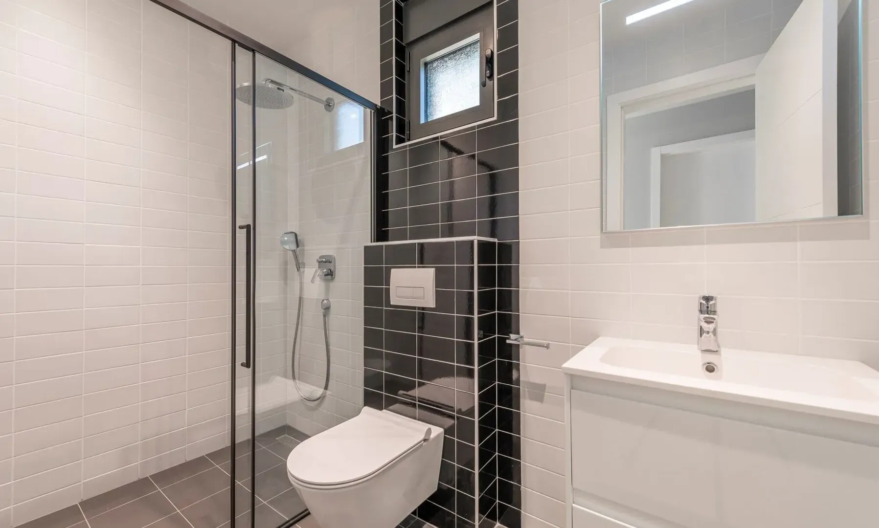Prodaja, kuća, 558m², Tivat, Crna Gora
