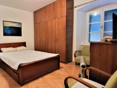 Sale, three bedroom apartment, 114m², Grad, Kotor - image 5