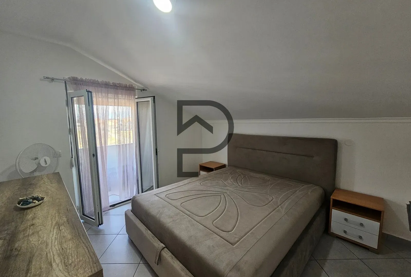 Sale, house, 200m², Podgorica, Crna Gora