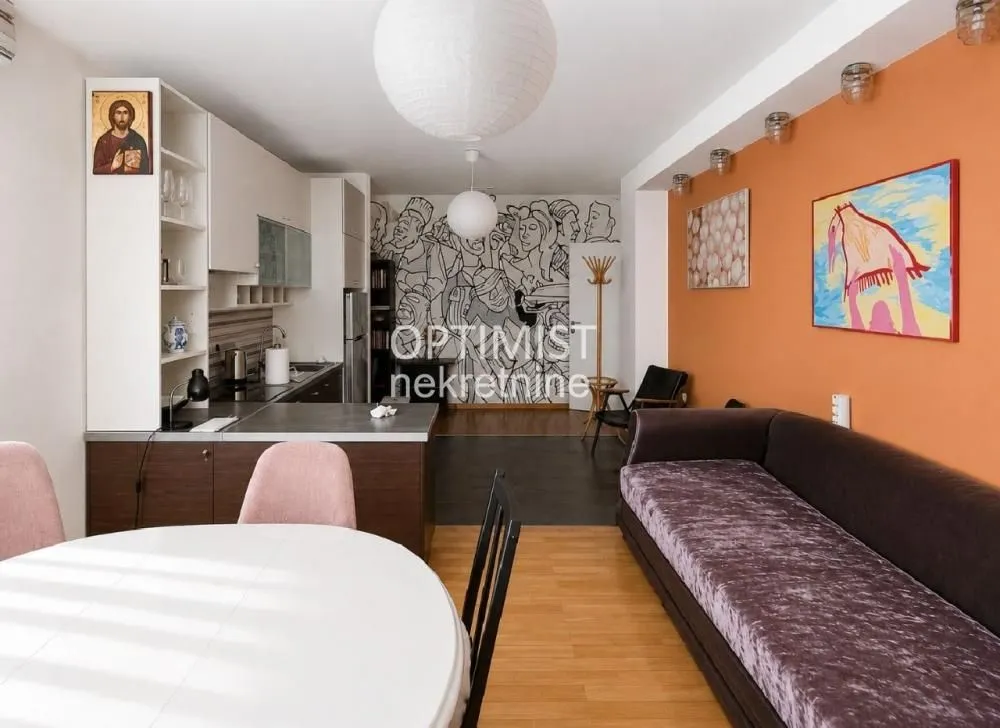 Prodaja, dvosoban stan, 55m², Stari Grad, Beograd