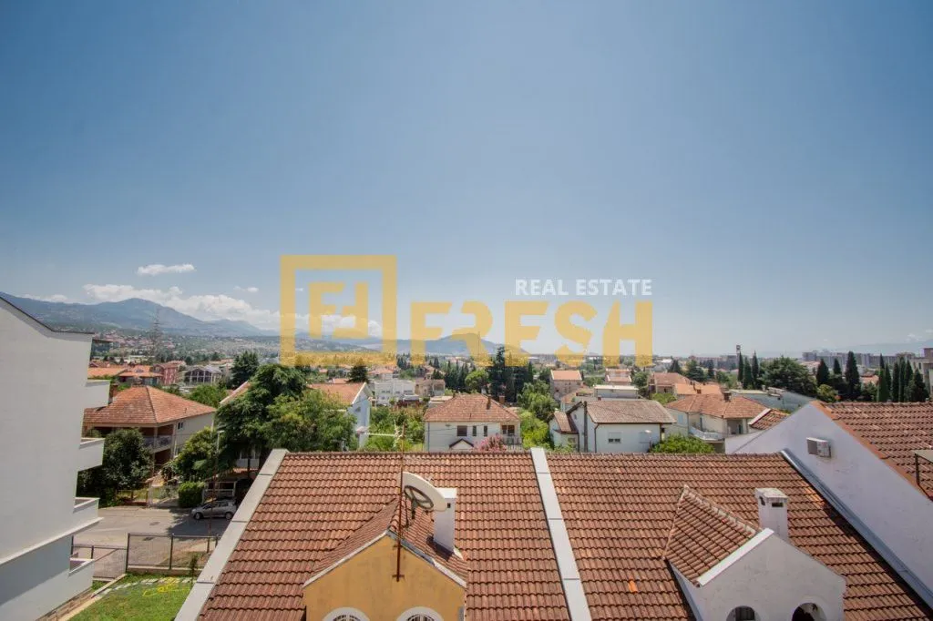 Rent, three bedroom apartment, 121m², Gorica C, Podgorica