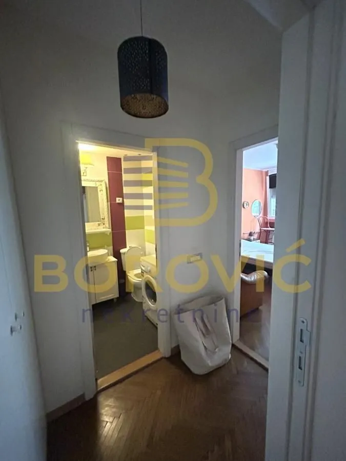 Sale, two bedroom apartment, 60m², Stari Grad, Beograd
