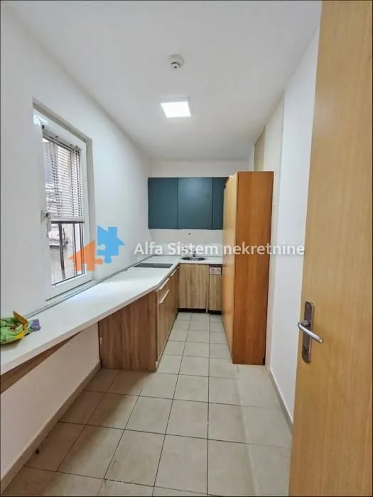 Rent, office space, 300m², Stari Grad, Beograd