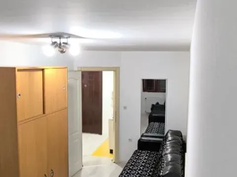 Izdavanje, jednosoban stan, 37m², Centar, Jagodina - image 3