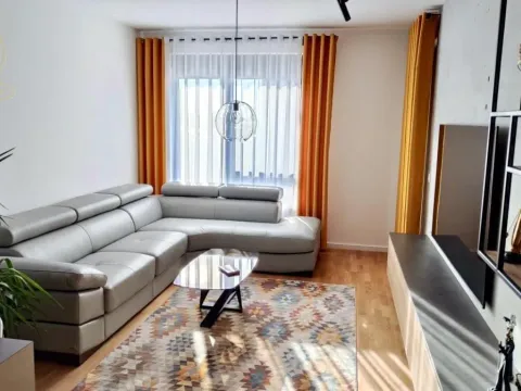Izdavanje, dvosoban stan, 65m², Medijana, Niš - image 1