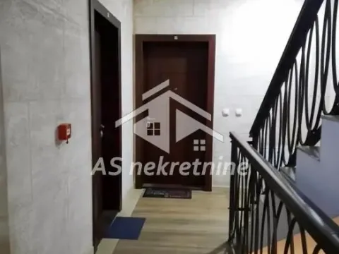 Rent, two bedroom apartment, 40m², Južni Bulevar, Vračar Sve Podlokacije - image 11