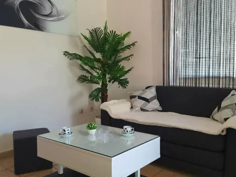 Sale, one bedroom apartment, 35m², Prčanj, Kotor - image 3