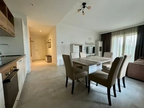 Prodaja, trosoban stan, 85m², Luštica, Tivat