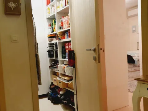 Izdavanje, trosoban stan, 102m², City Kvart, Podgorica - image 23