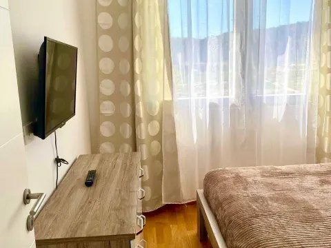 Prodaja, jednosoban stan, 46m², Centar, Bar - image 8