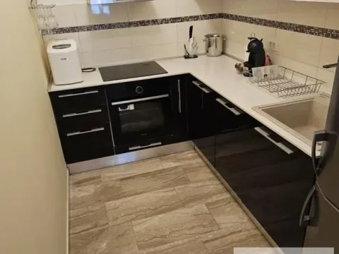 Prodaja, trosoban stan, 77m², Budva, Crna Gora - image 8