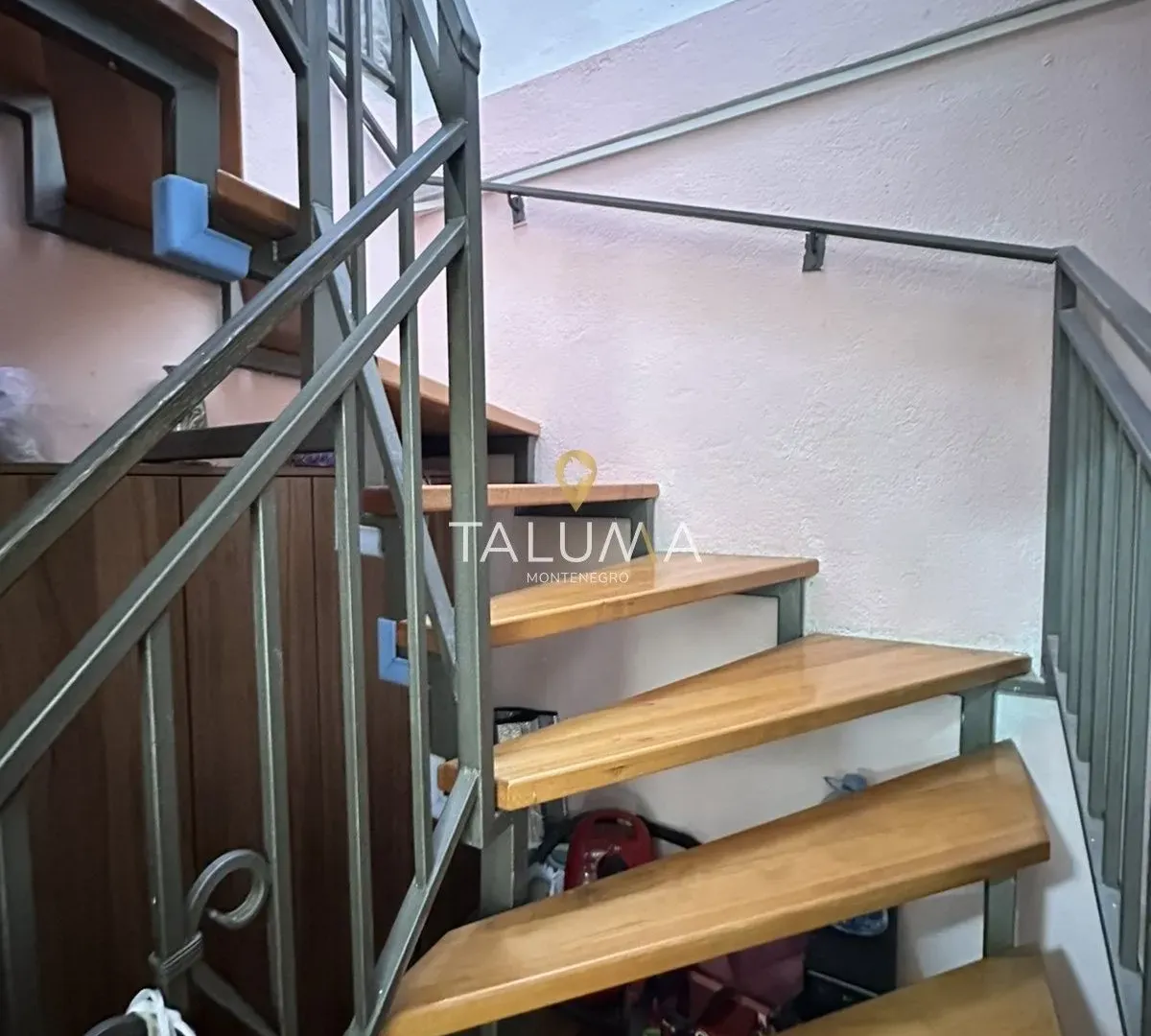 Prodaja, kuća, 123m², Murtovina, Podgorica