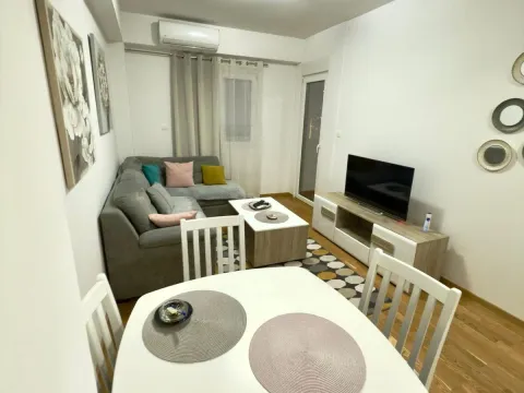 Izdavanje, dvosoban stan, 60m², Ljubović, Podgorica - image 3