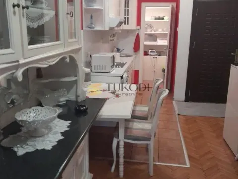 Prodaja, četvorosoban stan, 120m², Stari grad, Novi Sad - image 5