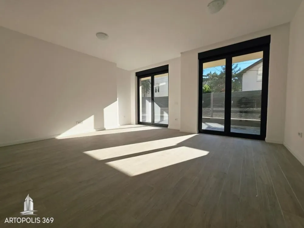 Prodaja, trosoban stan, 99m², Zvezdin Stadion, Beograd