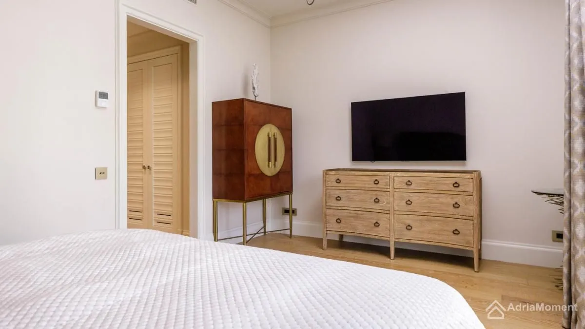Prodaja, dvosoban stan, 140m², Porto Montenegro, Tivat