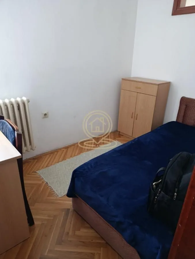 Izdavanje, jednosoban stan, 31m², Bulevar Oslobodjenja, Novi Sad Sve Podlokacije
