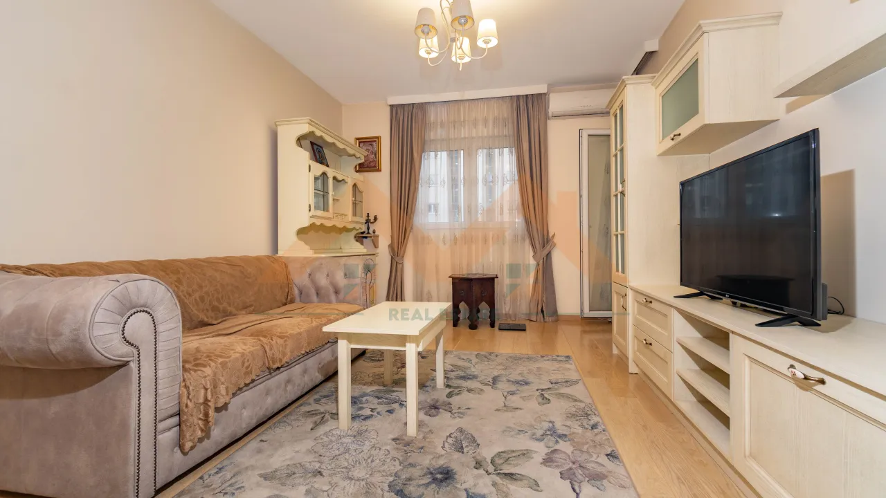 Izdavanje, jednosoban stan, 47m², City Kvart, Podgorica