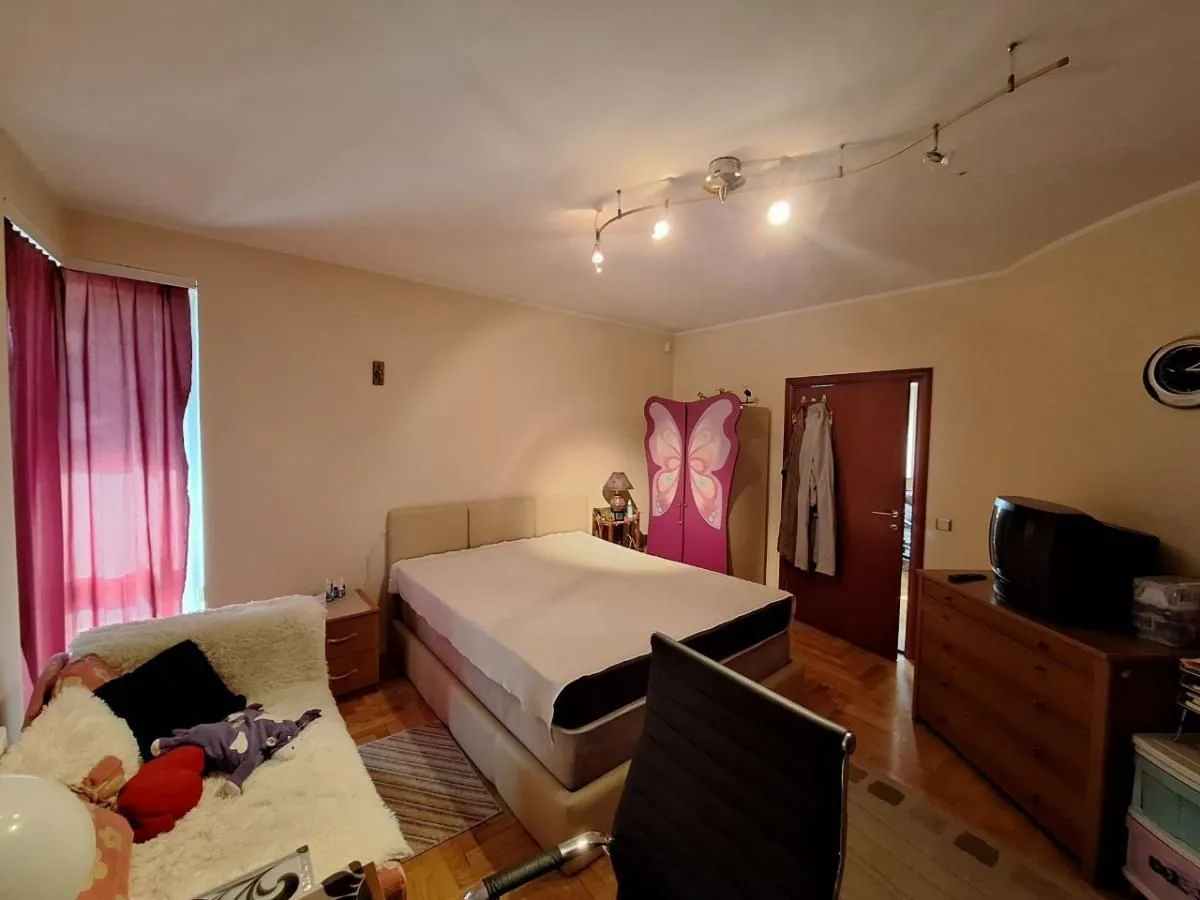 Sale, house, 253m², Adice, Novi Sad Sve Podlokacije