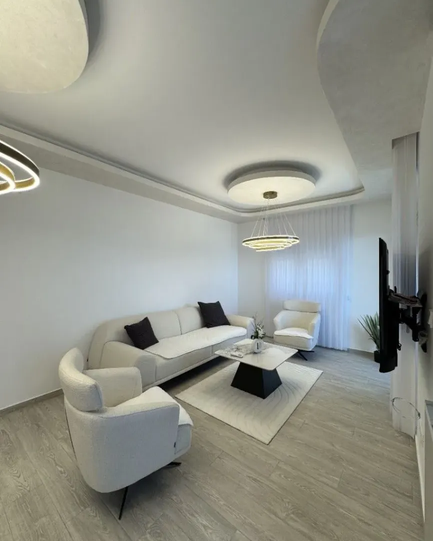 Sale, two bedroom apartment, 74m², Bečići, Budva