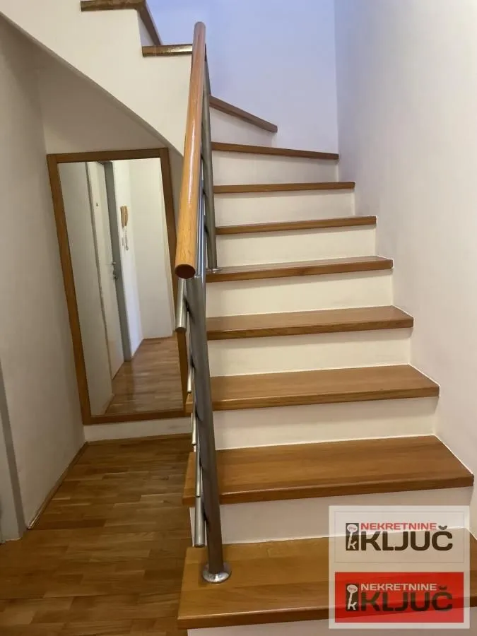 Prodaja, dvosoban stan, 54m², Nova Detelinara, Novi Sad Sve Podlokacije