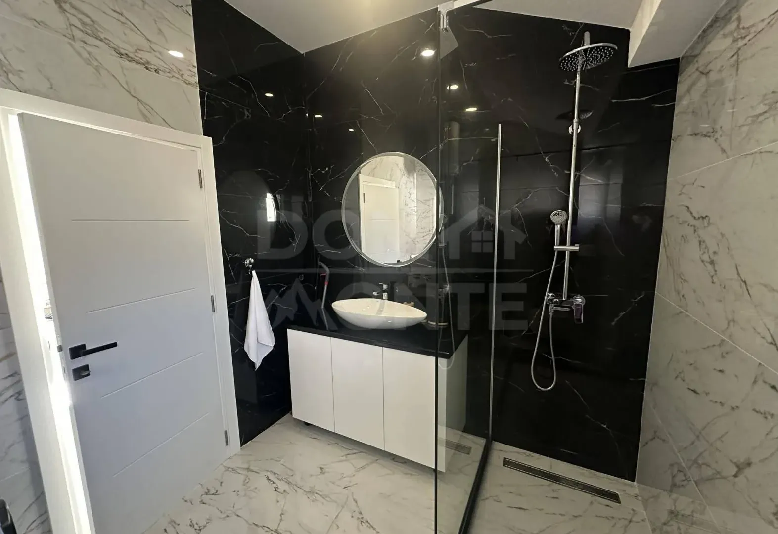 Rent, two bedroom apartment, 90m², Seljanovo, Tivat