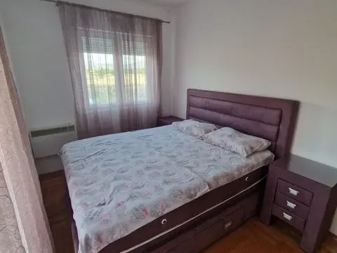Rent, three bedroom apartment, 96m², Stari Aerodrom, Podgorica - image 9