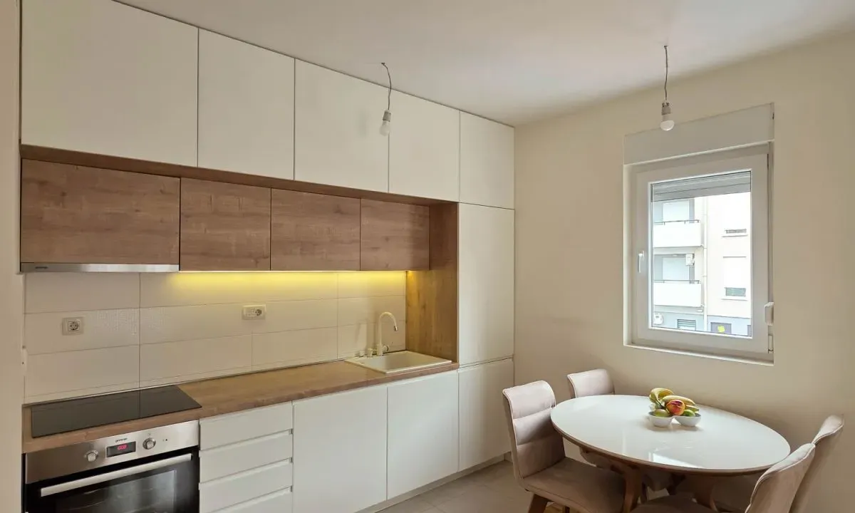 Izdavanje, dvosoban stan, 60m², Zabjelo, Podgorica