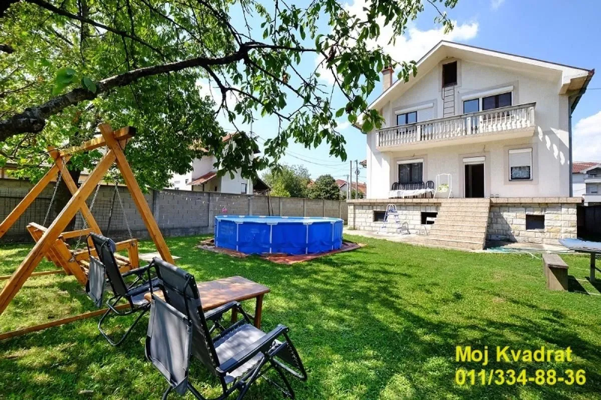 Prodaja, kuća, 273m², Altina, Beograd