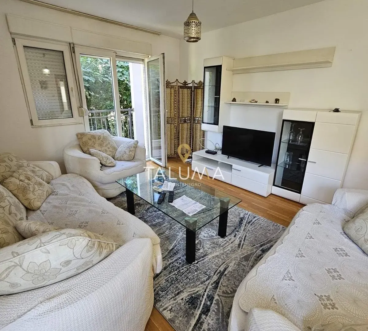 Izdavanje, trosoban stan, 80m², Dalmatinska ulica, Podgorica