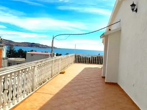 Rent, three bedroom apartment, 220m², Šušanj, Bar - image 2
