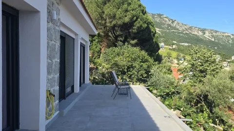 Prodaja, kuća, 210m², Markovići, Budva - image 4