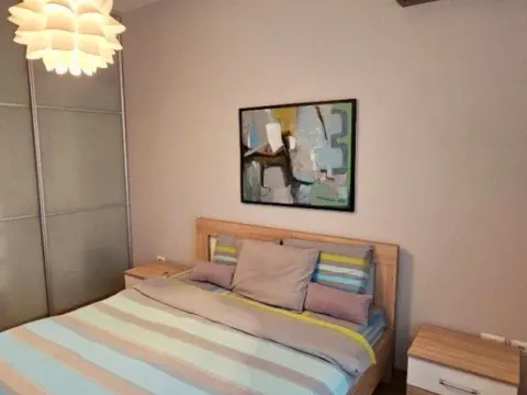 Izdavanje, jednosoban stan, 53m², City Kvart, Podgorica - image 7