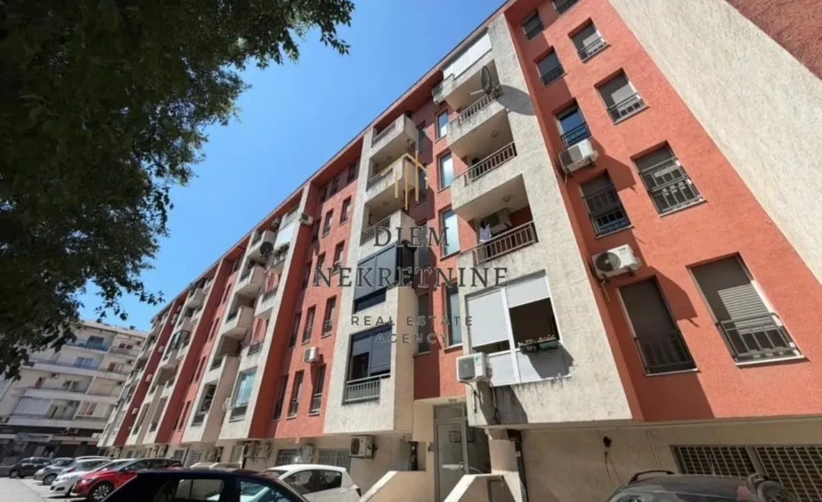Rent, three bedroom apartment, 107m², Vezirov Most, Podgorica