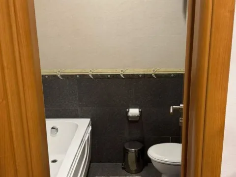 Izdavanje, dvosoban stan, 87m², Podgorica, Crna Gora - image 2