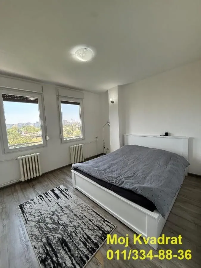 Izdavanje, trosoban stan, 89m², Novi Beograd Blok 19, Novi Beograd Sve Podlokacije