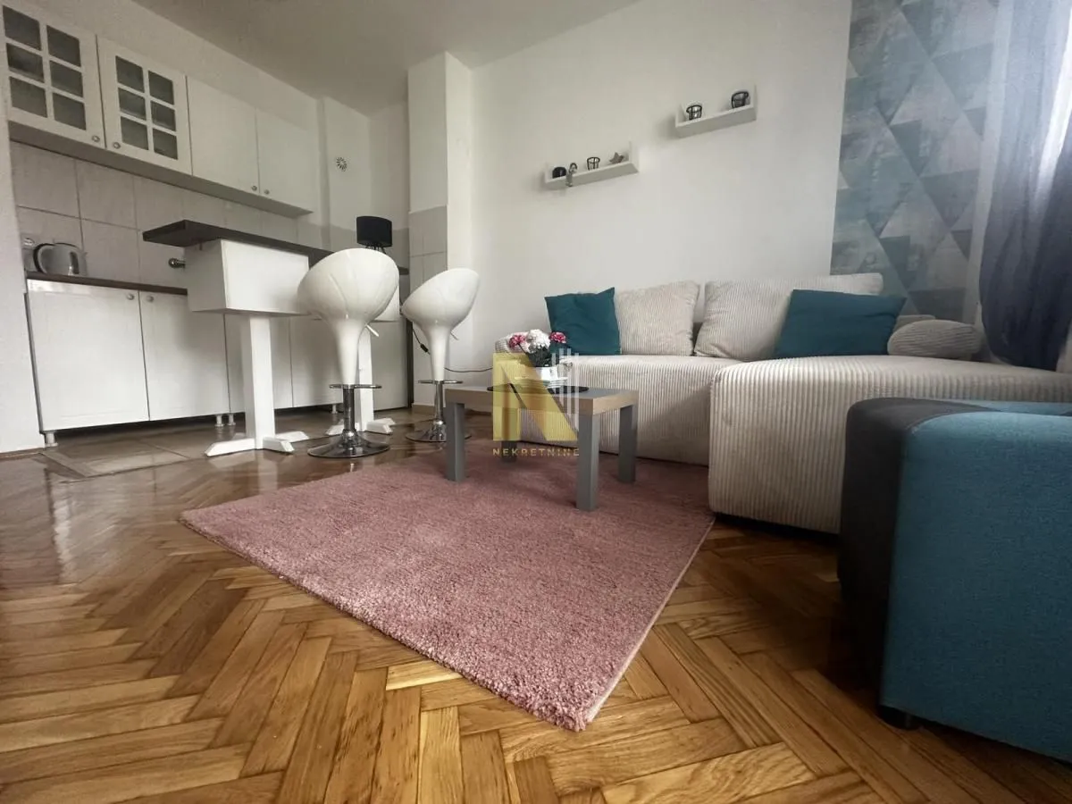 Prodaja, garsonjera, 25m², Nova Detelinara, Novi Sad Sve Podlokacije