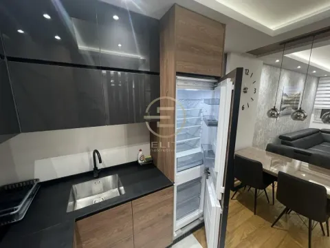 Izdavanje, dvosoban stan, 48m², Bulevar Oslobodjenja, Novi Sad Sve Podlokacije - image 9