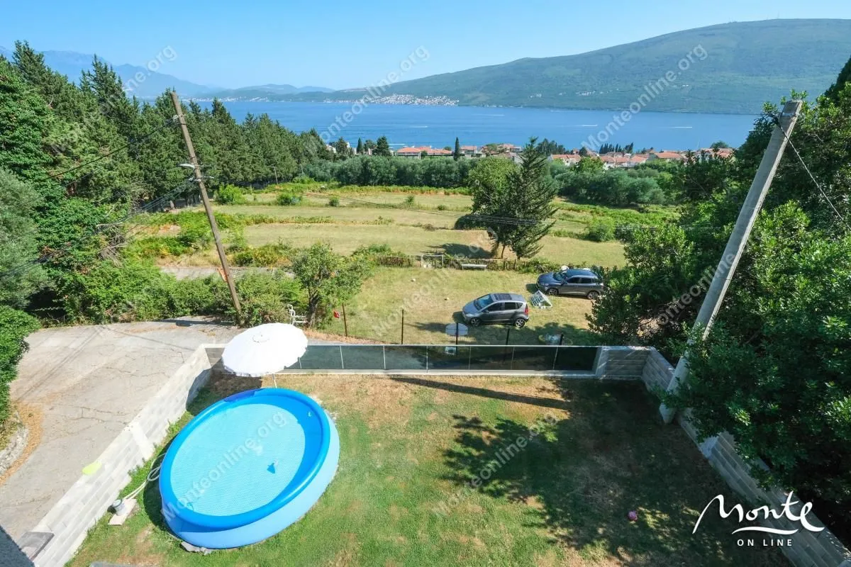 Prodaja, kuća, 270m², Baošići, Herceg Novi