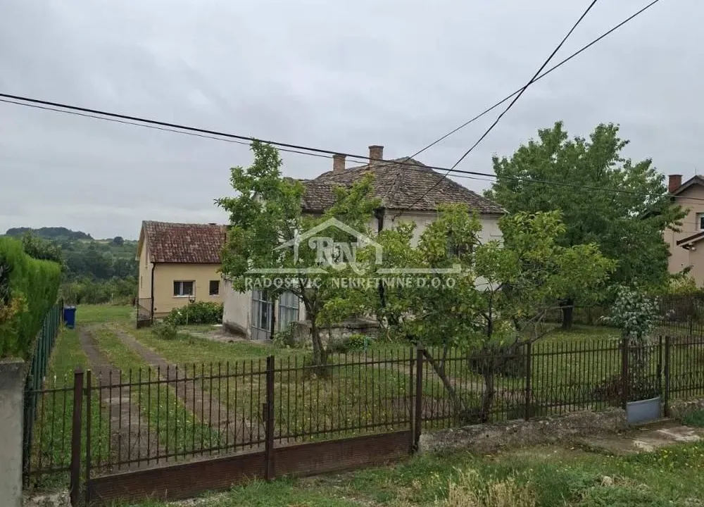 Prodaja, kuća, 76m², Sremčica, Beograd