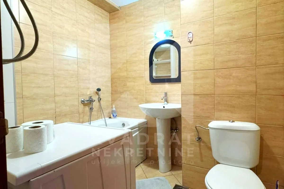 Rent, one bedroom apartment, 41m², Blok 6, Podgorica