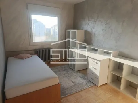 Prodaja, trosoban stan, 75m², Novi Beograd Blok 61, Novi Beograd Sve Podlokacije - image 5