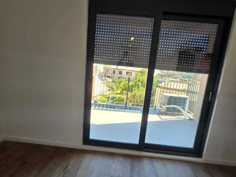 Sale, two bedroom apartment, 58m², Bjeliši, Bar - image 9