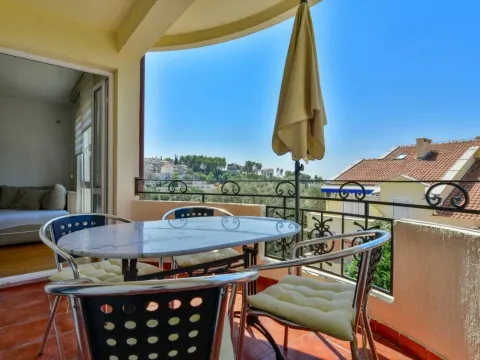 Prodaja, dvosoban stan, 70m², Sveti Stefan, Budva - image 2