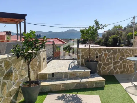 Prodaja, kuća, 220m², Bar, Crna Gora - image 15